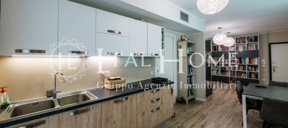 5 rooms Apartment in Bergamo, Italy No. 96350 18