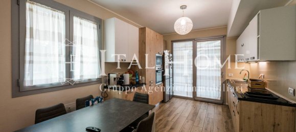 5 rooms Apartment in Bergamo, Italy No. 96350 54