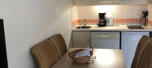 1 bedroom Apartment in Saint-Laurent-du-Var, France No. 302509 3