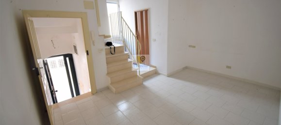 3 rooms House in Conversano, Italy No. 14906 47