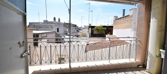 3 rooms House in Conversano, Italy No. 14906 26