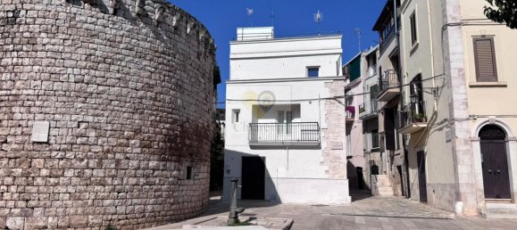 3 rooms House in Conversano, Italy No. 14906 90