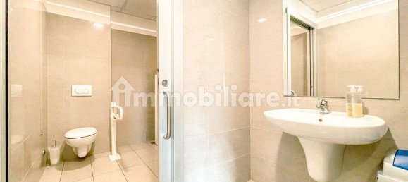 2 rooms Office in Varese, Italy No. 214724 9