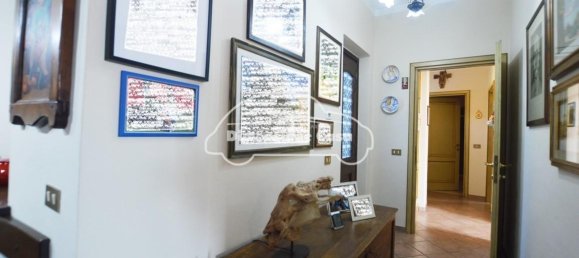 Apartamento de 6 habitaciónes en Lucca, Italy No. 34948 13