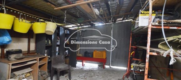 Apartamento de 6 habitaciónes en Lucca, Italy No. 34948 23