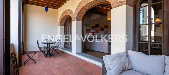 6 rooms Apartment in Campi Bisenzio, Italy No. 292884 13