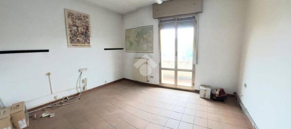 3 Schlafzimmer Wohnung in Valsamoggia, Italy, Nr. 114709 4