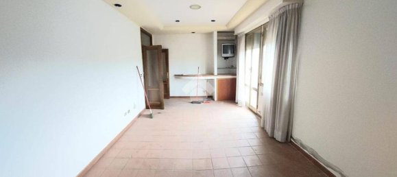 3 Schlafzimmer Wohnung in Valsamoggia, Italy, Nr. 114709 3