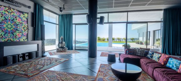 12 Schlafzimmer Villa in Benahavis, Spain, Nr. 3028 16