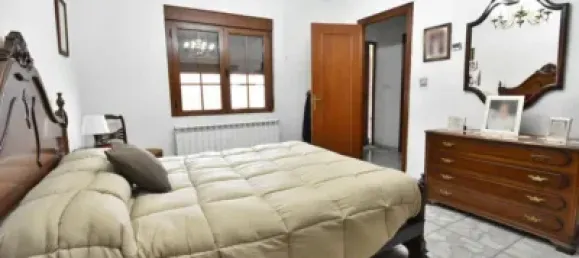 Adosado de 4 dormitorios en La Pedraja de Portillo, Spain No. 156013 13