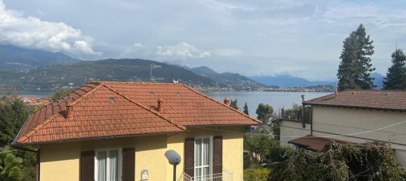 2-salle Appartement à Baveno, Italy No. 136075 20