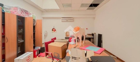 Almacén de 1 habitación en Suisio, Italy No. 305838 17