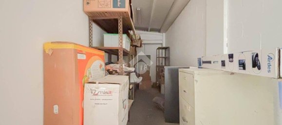 Almacén de 1 habitación en Suisio, Italy No. 305838 21