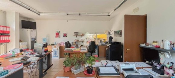 Almacén de 1 habitación en Suisio, Italy No. 305838 14