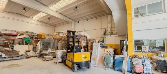 Almacén de 1 habitación en Suisio, Italy No. 305838 3