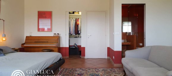 4 bedrooms House in Turin, Italy No. 302362 28