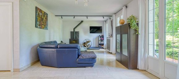 3 غرف نوم منزل في Le Plessis-Trevise, France رقم 334270 3