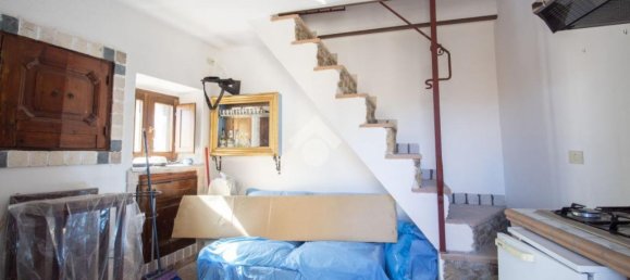 2-Zimmer Haus in Antrodoco, Italy, Nr. 76775 2