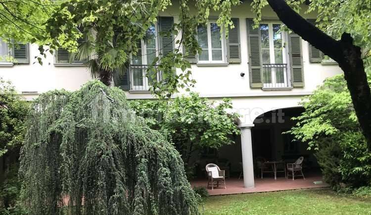 3 bedrooms House in Rovato, Italy No. 268549