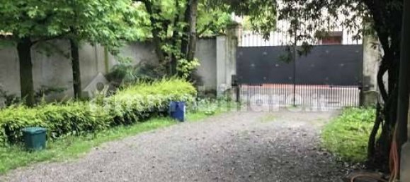 3 bedrooms House in Rovato, Italy No. 268549 2