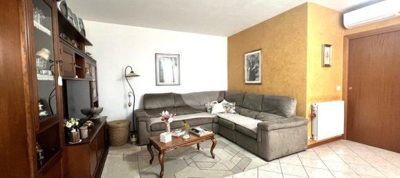 2 bedrooms Apartment in Pontoglio, Italy No. 268801 5