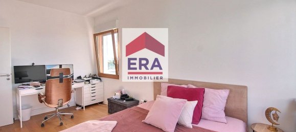 2 bedrooms Apartment in Seine-Saint-Denis, France No. 292009 14