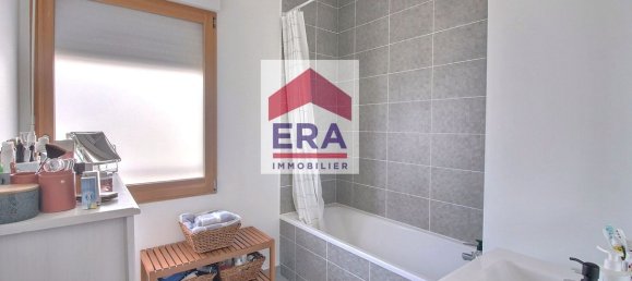 2 bedrooms Apartment in Seine-Saint-Denis, France No. 292009 12