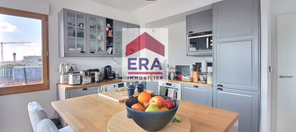 2 bedrooms Apartment in Seine-Saint-Denis, France No. 292009 8