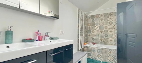 Дом с 3 спальнями в Гурне-сюр-Марн, Франция № 179006 12