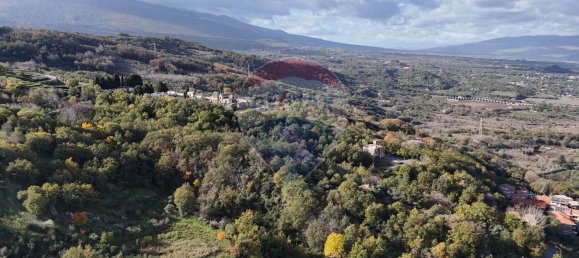 Grundstück in Castiglione di Sicilia, Italy 28965m², Nr. 66448 8