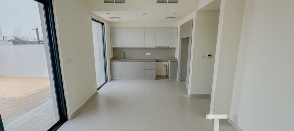 Таунхаус с 3 спальнями в Dubai South (Dubai World Central), ОАЭ № 34525 2