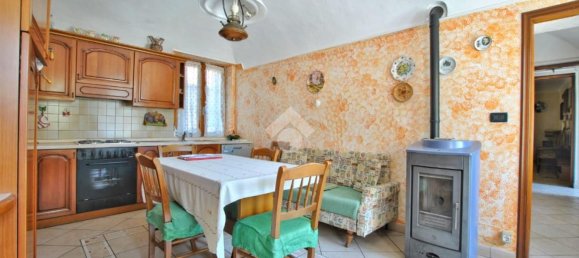 Casa de 6 dormitorios en Livorno Ferraris, Italy No. 349108 12