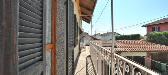 Casa de 6 dormitorios en Livorno Ferraris, Italy No. 349108 30