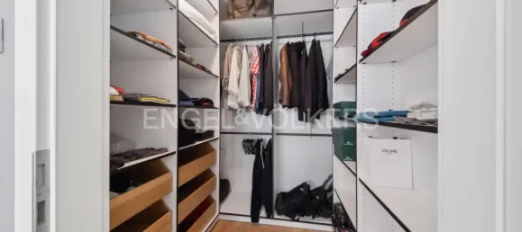 2غرفة منزل ذو طابقين في Hamburg-Nord, Germany رقم 60334 10