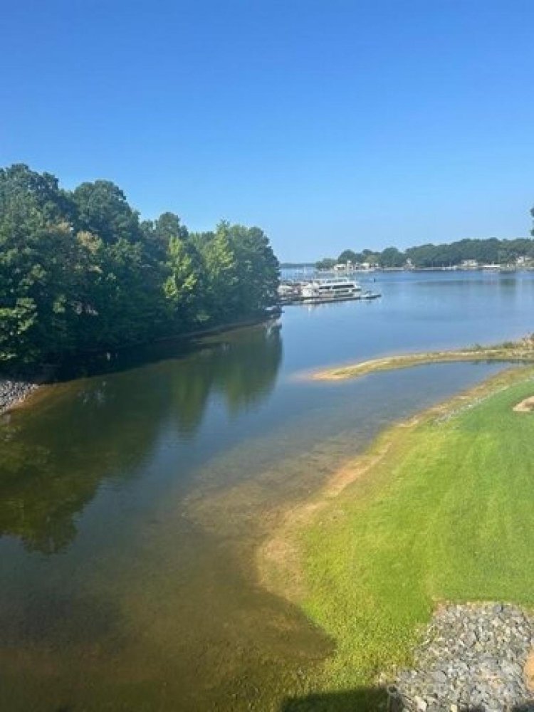 3 غرف نوم منزل في Cornelius, USA رقم 422772