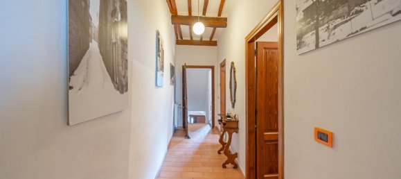 2 bedrooms Apartment in Città della Pieve, Italy No. 66095 15