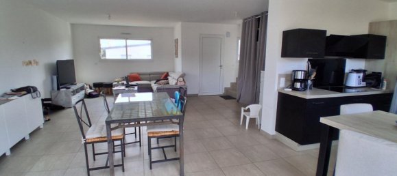 3 bedrooms House in Sainte-Anne-sur-Brivet, France No. 337649 8