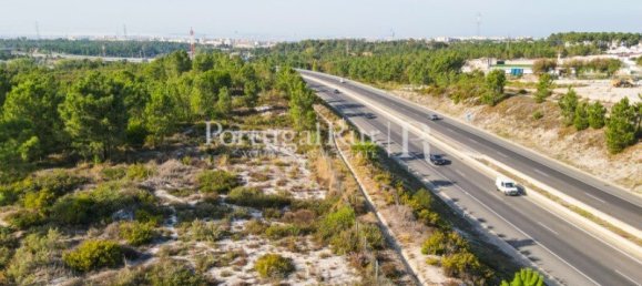 13800m² Land in Seixal, Portugal No. 134643 4