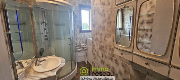 2 bedrooms House in Saint-Michel, France No. 160748 8