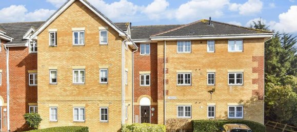 2 Schlafzimmer Wohnung in Essex, United Kingdom, Nr. 4074 3