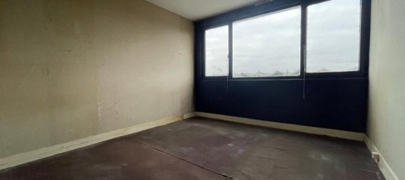 1 bedroom Apartment in Lille, France No. 152113 3