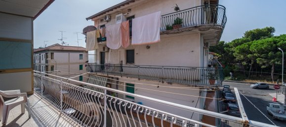 4 Schlafzimmer Wohnung in Giardini-Naxos, Italy, Nr. 315366 4