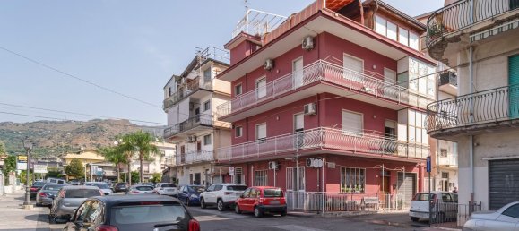 4 Schlafzimmer Wohnung in Giardini-Naxos, Italy, Nr. 315366 38
