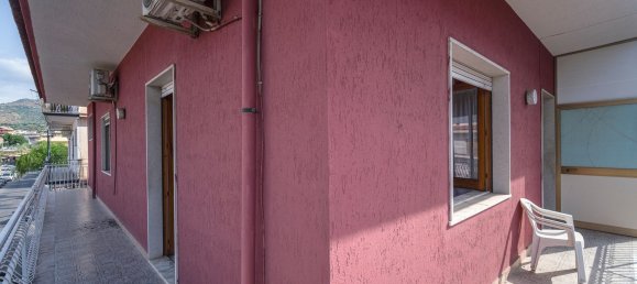 4 Schlafzimmer Wohnung in Giardini-Naxos, Italy, Nr. 315366 5