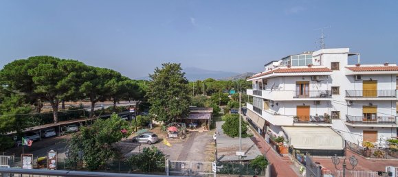 4 Schlafzimmer Wohnung in Giardini-Naxos, Italy, Nr. 315366 10
