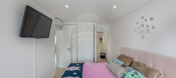 4 bedrooms House in Quelfes, Portugal No. 24953 21