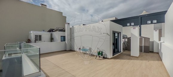 4 bedrooms House in Quelfes, Portugal No. 24953 29