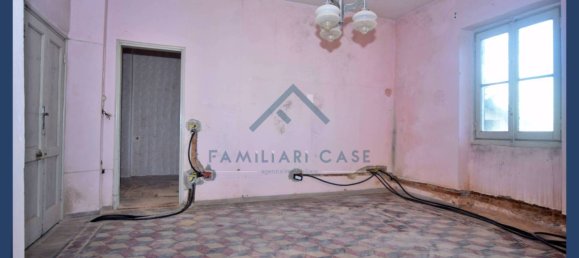 4 غرف نوم منزل في Buguggiate, Italy رقم 77494 12