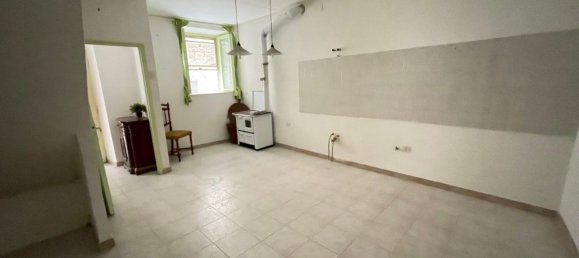 3-Zimmer Doppelhaus in Piansano, Italy, Nr. 147540 4