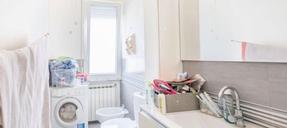 4-Zimmer Wohnung in Massa, Italy, Nr. 140444 12